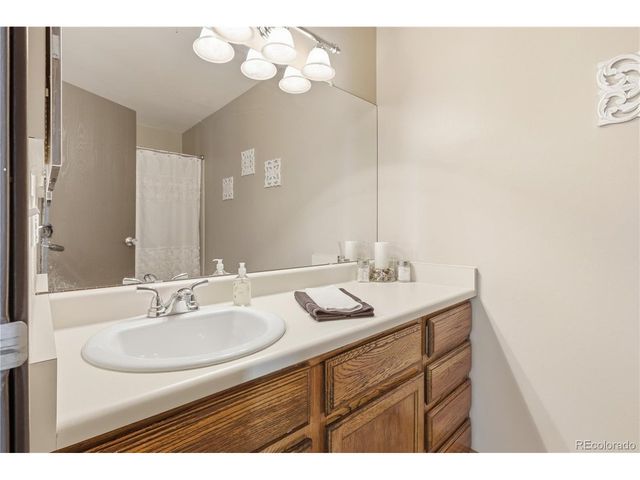 3405 S Ammons St 17-8, Denver, CO 80227