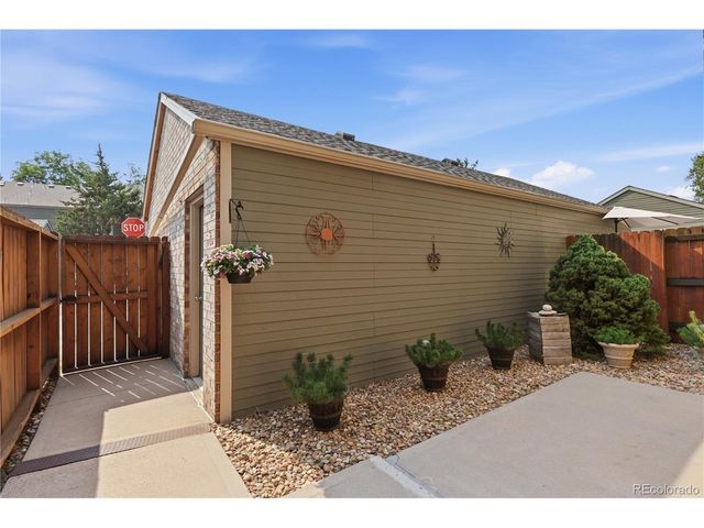 3405 S Ammons St 17-8, Denver, CO 80227