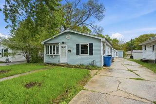 3241 Wallace Avenue, Steger, IL 60475