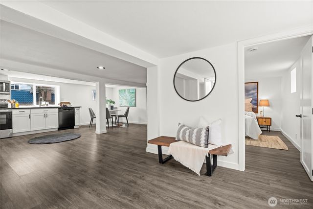 5518 39th Avenue S, Seattle, WA 98118