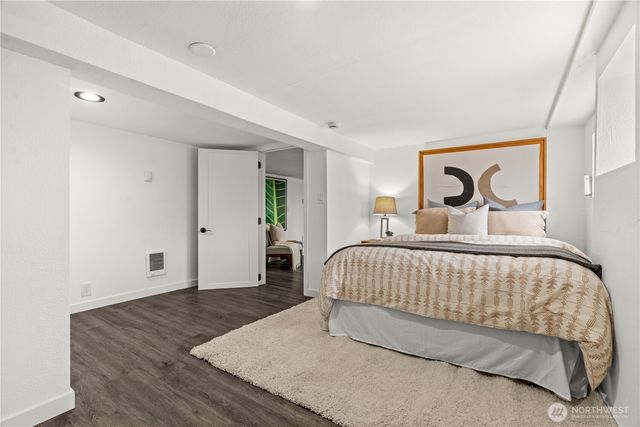 5518 39th Avenue S, Seattle, WA 98118