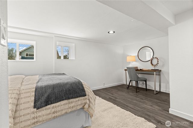 5518 39th Avenue S, Seattle, WA 98118