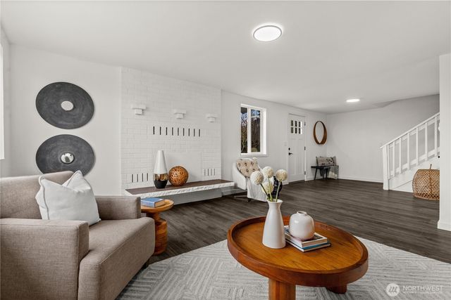 5518 39th Avenue S, Seattle, WA 98118