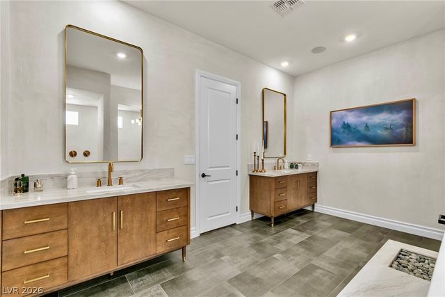 4660 Blushing Dawn Avenue, Las Vegas, NV 89118