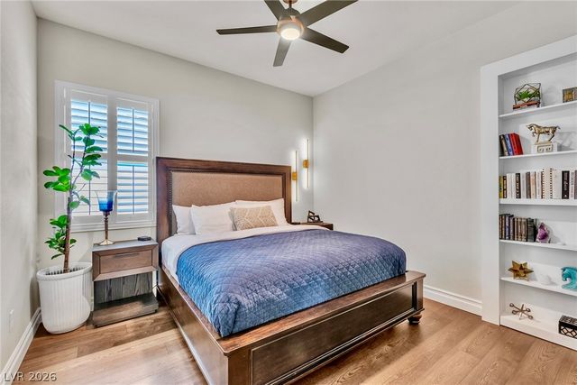 4660 Blushing Dawn Avenue, Las Vegas, NV 89118