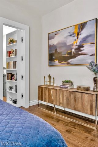 4660 Blushing Dawn Avenue, Las Vegas, NV 89118