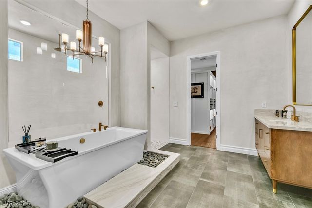 4660 Blushing Dawn Avenue, Las Vegas, NV 89118