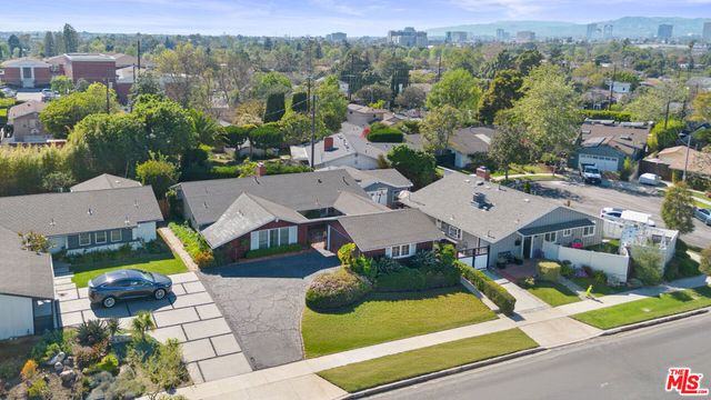 2861 Dunleer Place, Los Angeles, CA 90064
