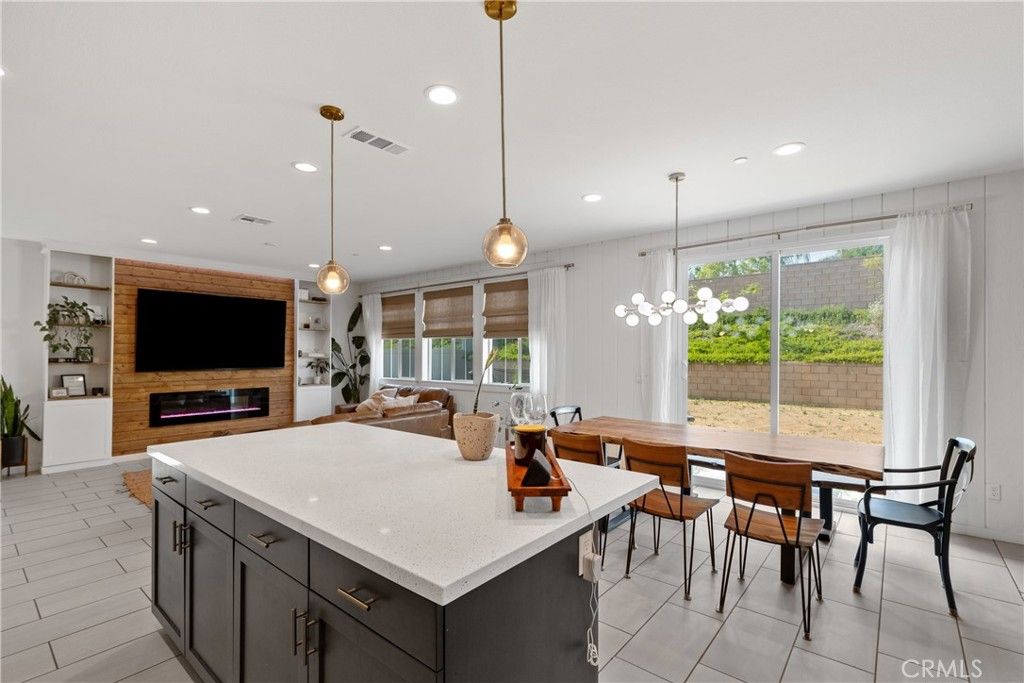 Image 11 of property listing at 28341 Heather Green Way, Menifee, CA 92584