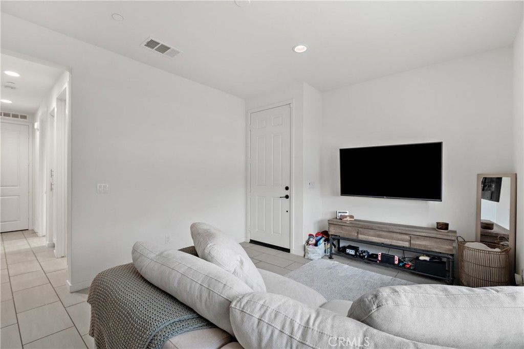 Image 29 of property listing at 28341 Heather Green Way, Menifee, CA 92584