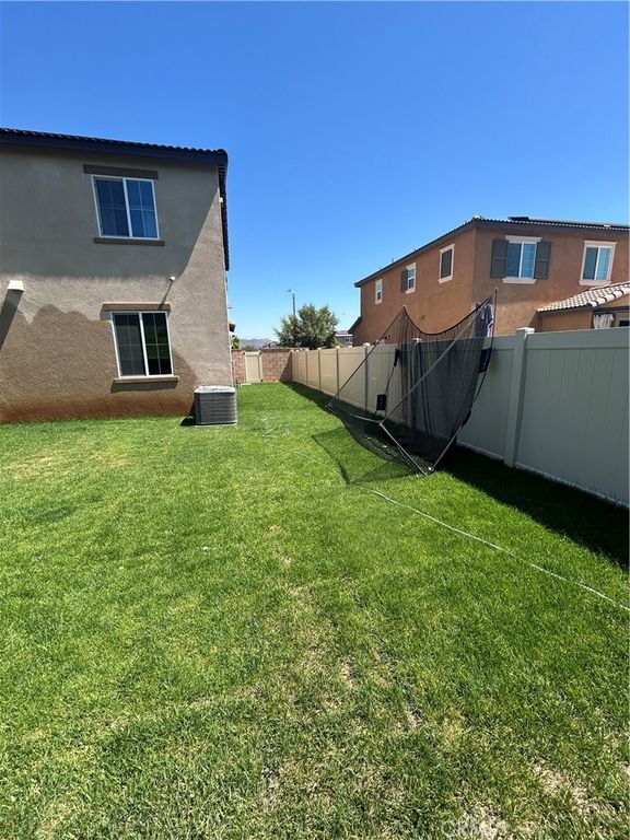 Image 36 of property listing at 28341 Heather Green Way, Menifee, CA 92584