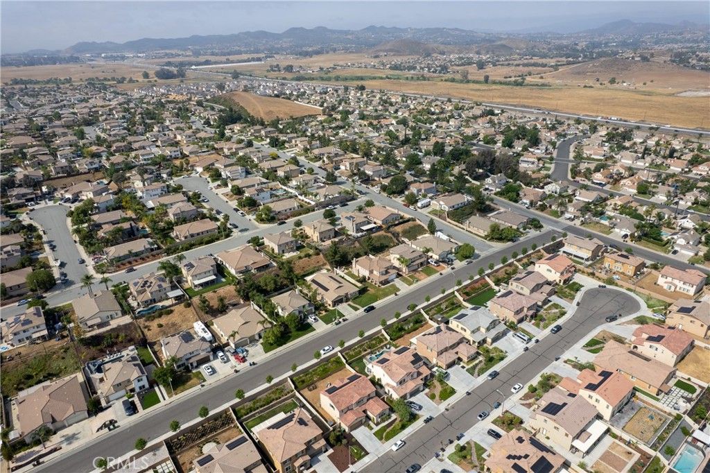 Image 46 of property listing at 28341 Heather Green Way, Menifee, CA 92584