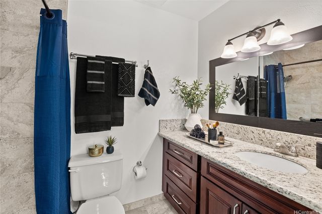 95-536 Wikao Street D304, Mililani, HI 96789