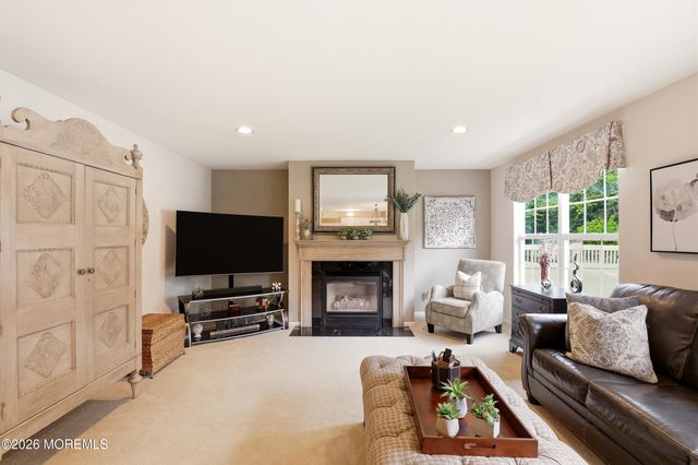 49 Crater Lake Road, Howell, NJ 07731