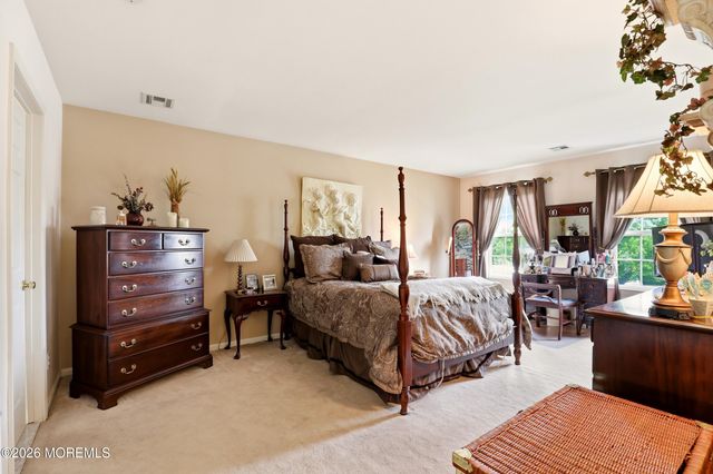 49 Crater Lake Road, Howell, NJ 07731