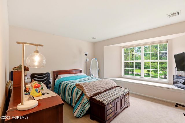 49 Crater Lake Road, Howell, NJ 07731