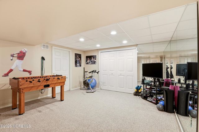 49 Crater Lake Road, Howell, NJ 07731