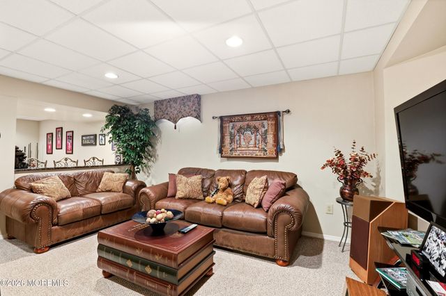 49 Crater Lake Road, Howell, NJ 07731