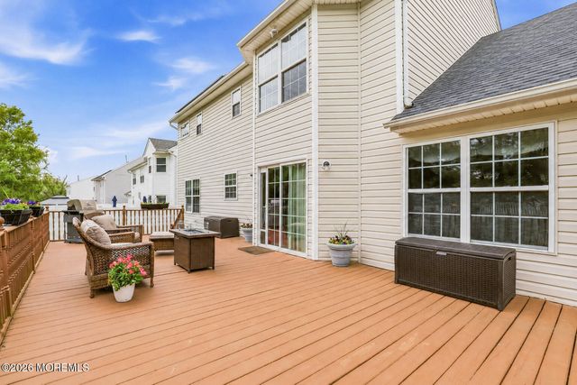 49 Crater Lake Road, Howell, NJ 07731