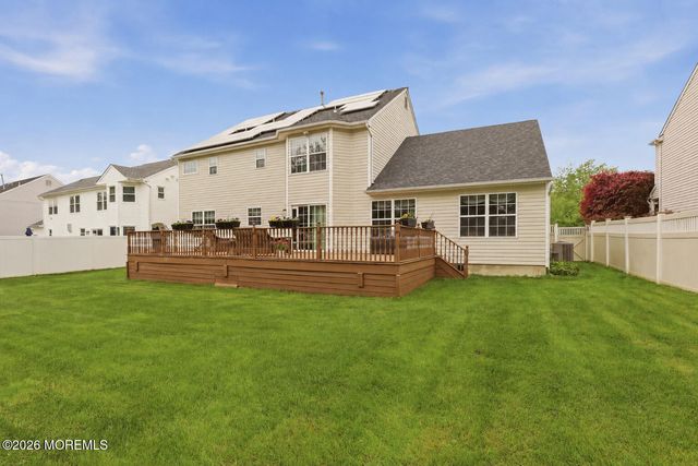 49 Crater Lake Road, Howell, NJ 07731