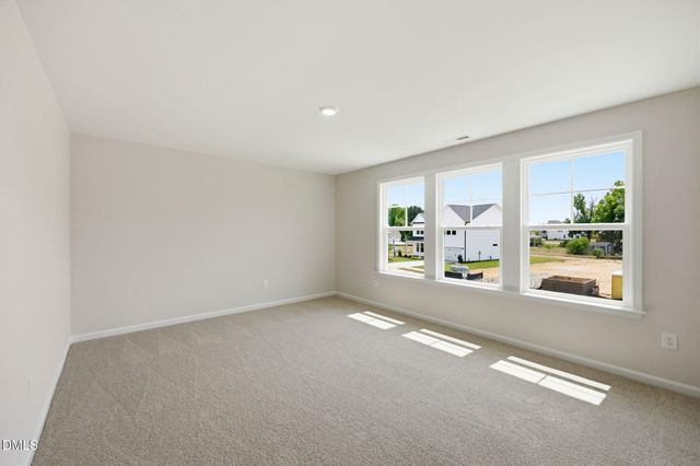 64 Peach Grv Way, Lillington, NC 27546
