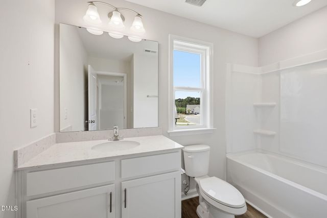 64 Peach Grv Way, Lillington, NC 27546