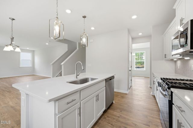 64 Peach Grv Way, Lillington, NC 27546