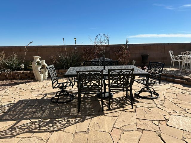 6250 Nueva Espana Road NW, Albuquerque, NM 87114