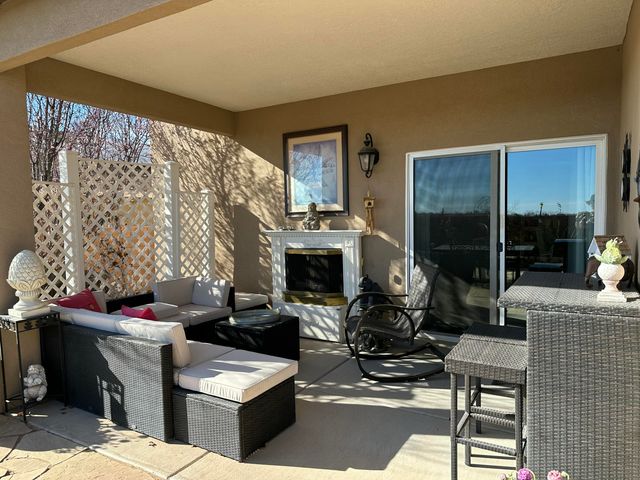 6250 Nueva Espana Road NW, Albuquerque, NM 87114