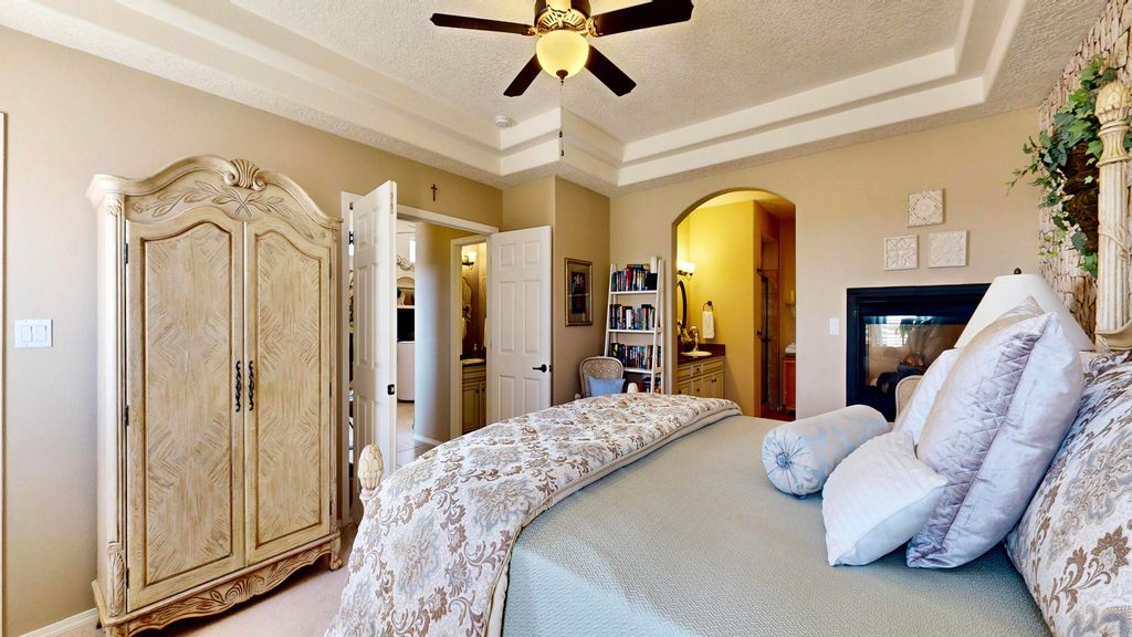 Image 19 of property listing at 6250 Nueva Espana Road NW, Albuquerque, NM 87114