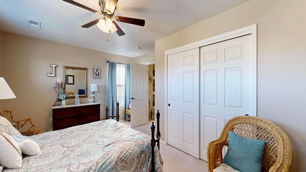 Image 55 of property listing at 6250 Nueva Espana Road NW, Albuquerque, NM 87114