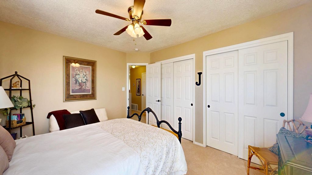 Image 61 of property listing at 6250 Nueva Espana Road NW, Albuquerque, NM 87114