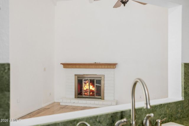 1875 E STATE Avenue, Phoenix, AZ 85020