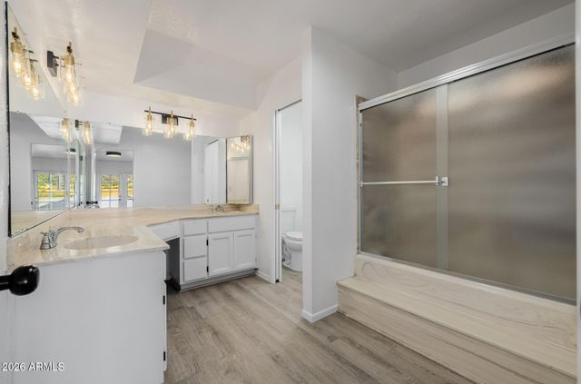 1875 E STATE Avenue, Phoenix, AZ 85020