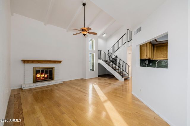 1875 E STATE Avenue, Phoenix, AZ 85020