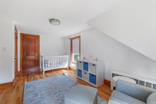 5 Bates St, Mendon, MA 01756
