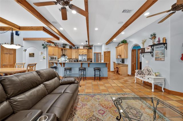 11105 W HIGHWAY 326, Ocala, FL 34482