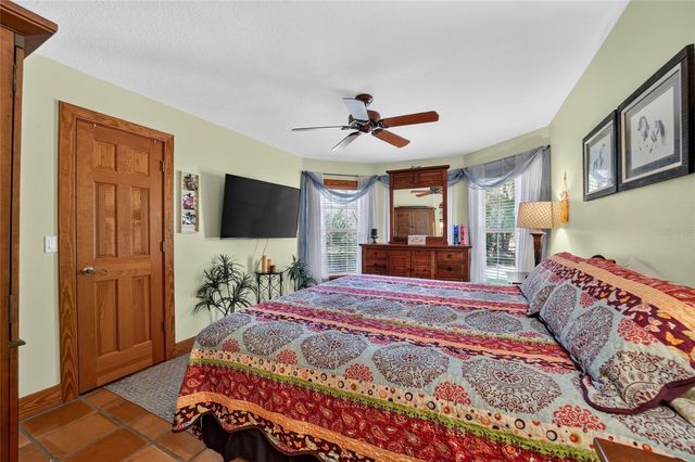 11105 W HIGHWAY 326, Ocala, FL 34482