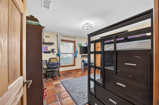 11105 W HIGHWAY 326, Ocala, FL 34482