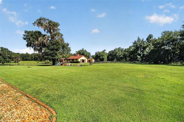 11105 W HIGHWAY 326, Ocala, FL 34482