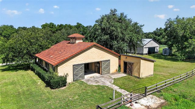 11105 W HIGHWAY 326, Ocala, FL 34482
