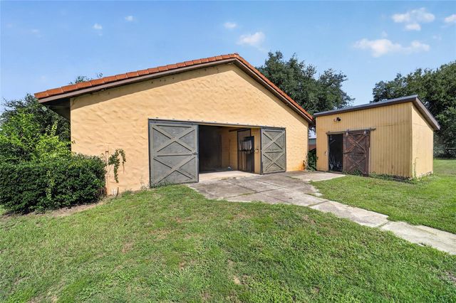 11105 W HIGHWAY 326, Ocala, FL 34482