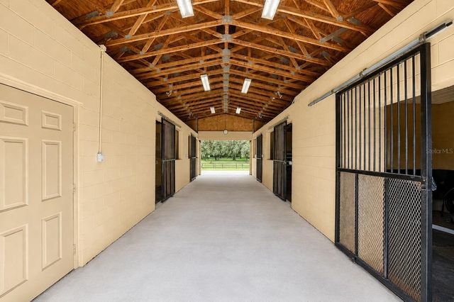 11105 W HIGHWAY 326, Ocala, FL 34482