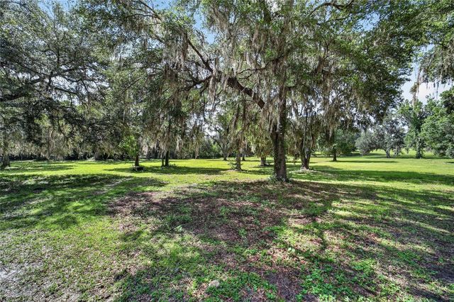 11105 W HIGHWAY 326, Ocala, FL 34482