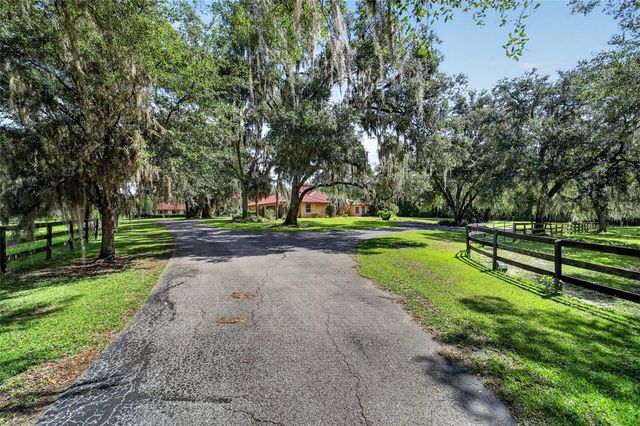 11105 W HIGHWAY 326, Ocala, FL 34482