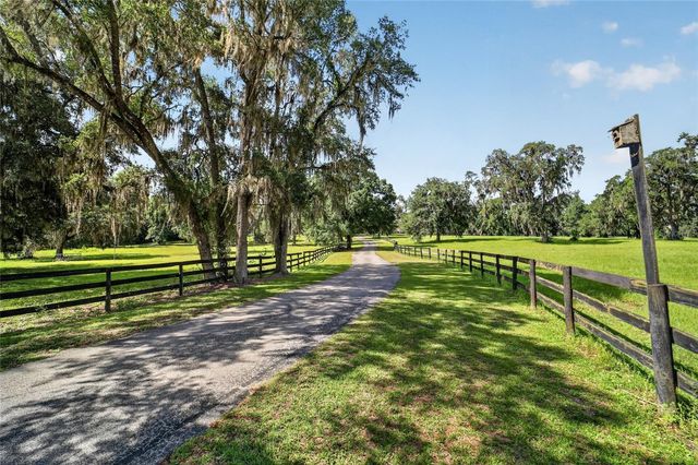 11105 W HIGHWAY 326, Ocala, FL 34482