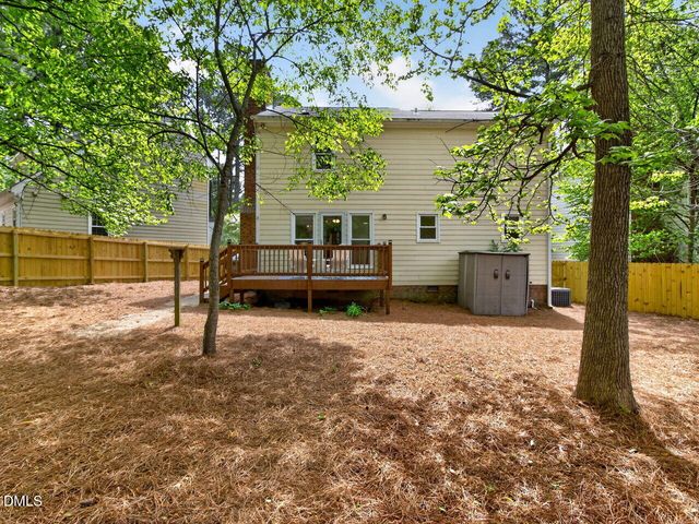 106 Grey Fox Court, Cary, NC 27511