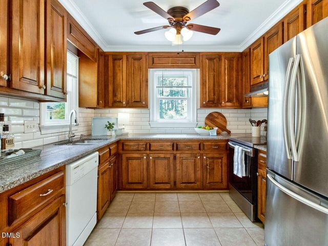 106 Grey Fox Court, Cary, NC 27511