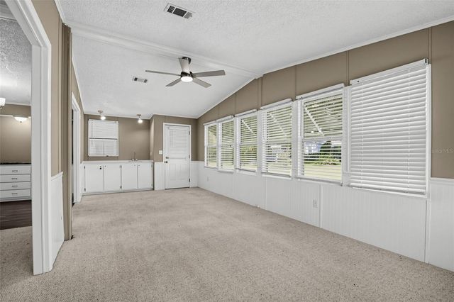 1537 E SCHWARTZ BOULEVARD, Lady Lake, FL 32159