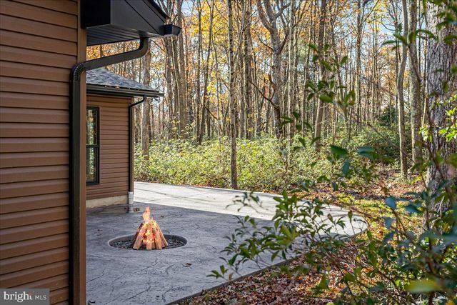 71 FOREST LAKE DR, Jim Thorpe, PA 18229